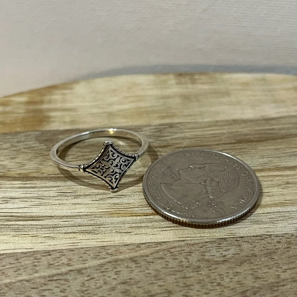 SOLID 925 STERLING SILVER BALI STYLE RING SIZE 8.5 DAINTY MINIMAL - Picture 7 of 8